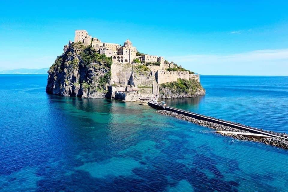 Апартаменти Casa Neval Lacco Ameno Lacco Ameno  Екстер'єр фото