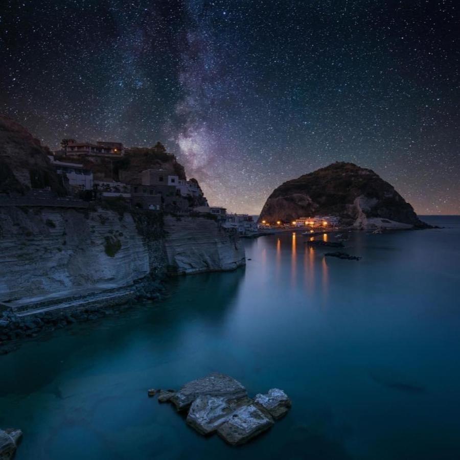 Апартаменти Casa Neval Lacco Ameno Lacco Ameno  Екстер'єр фото